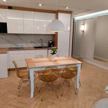 Amber -marina - Basen, Jacuzzi I Sauny 아파트 *